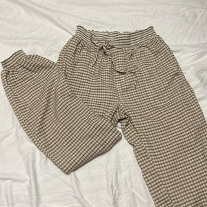 Forever 21 joggersss 🤎